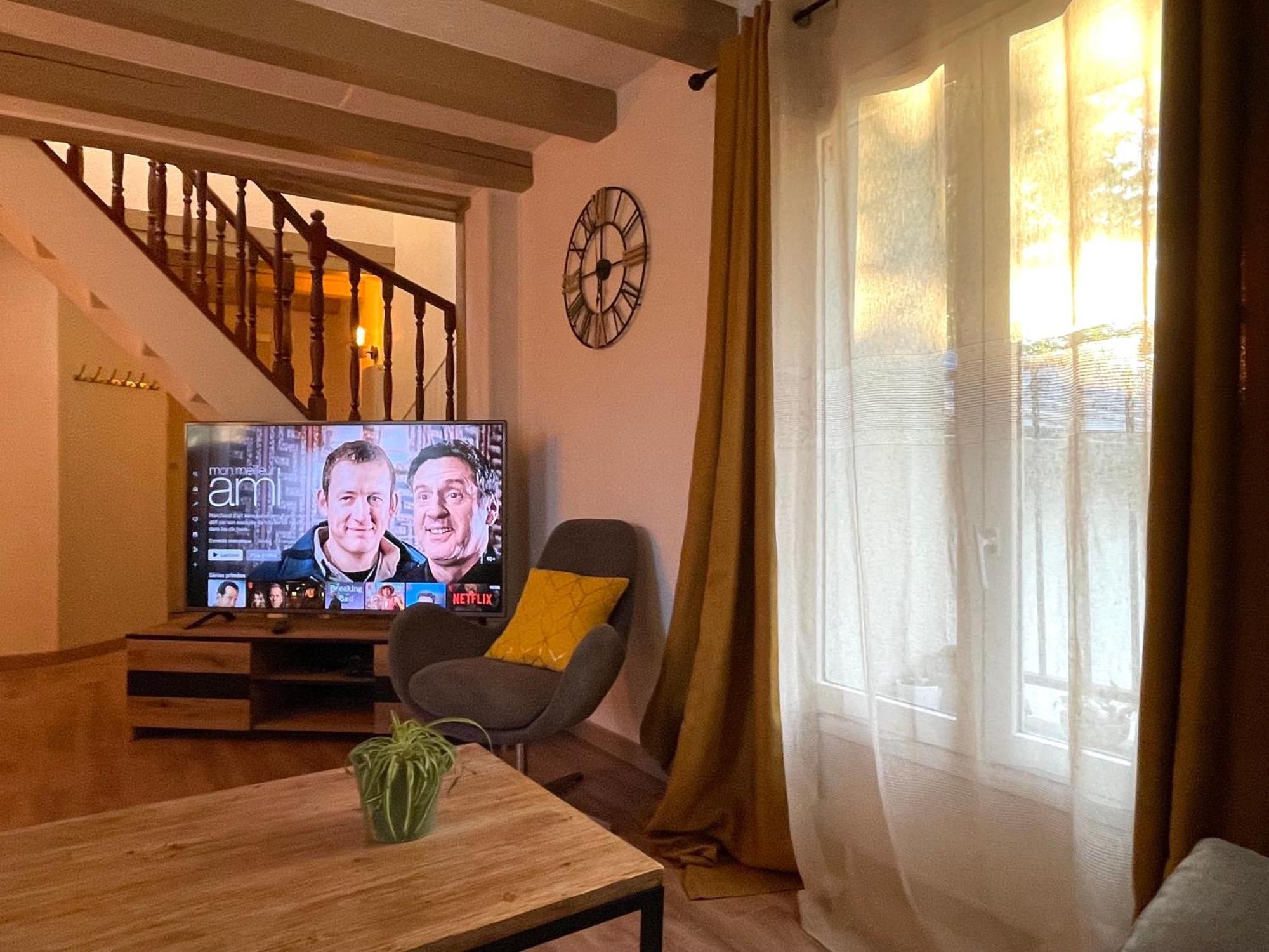 Sara Home Chennevières-sur-Marne エクステリア 写真